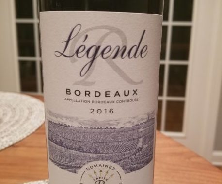 Image of a bottle of 2016 Legende Bordeaux Rouge