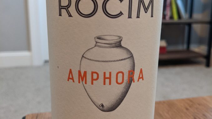 Image of a bottle of 2019 Herdade do Rocim Amphora